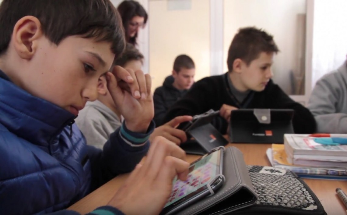 Start concurs școli Digitaliada - Școlile din mediul rural pot câștiga un laborator digital