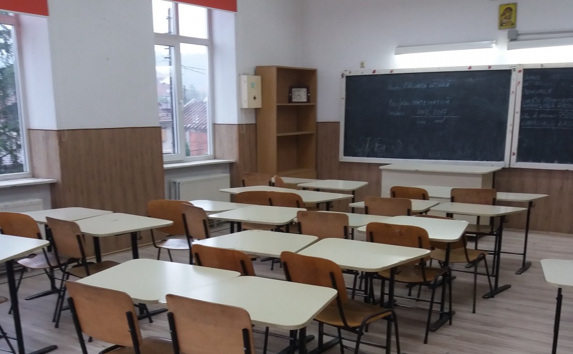 Școala Gimnazială Racovița