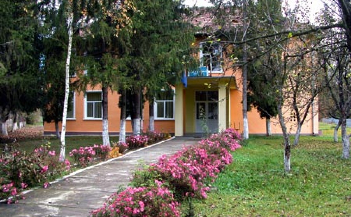 Școala Gimnazială Bretea Română