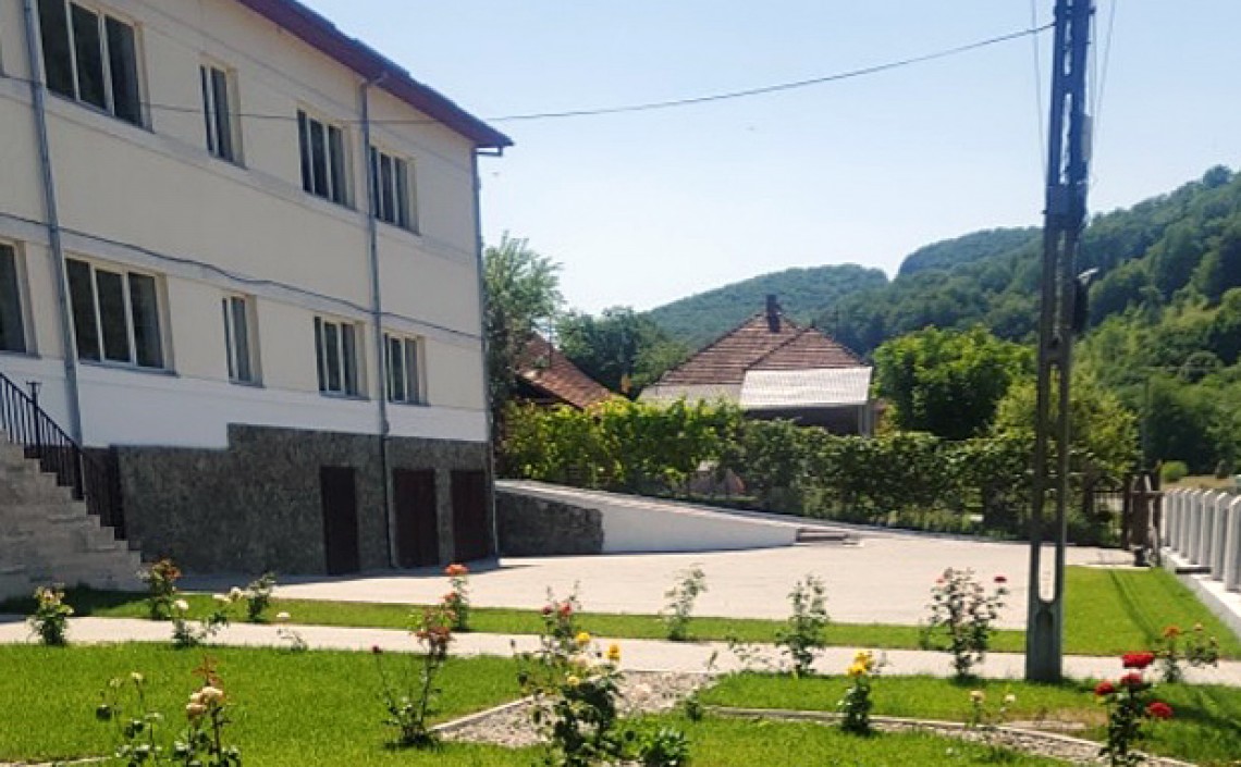 Școala Gimnazială „Ion Buteanu” Buceș