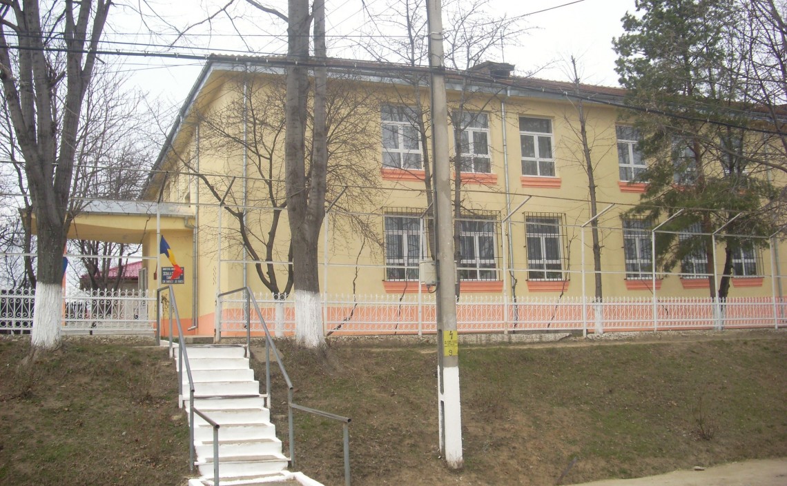 Școala Gimnazială Tîmboești