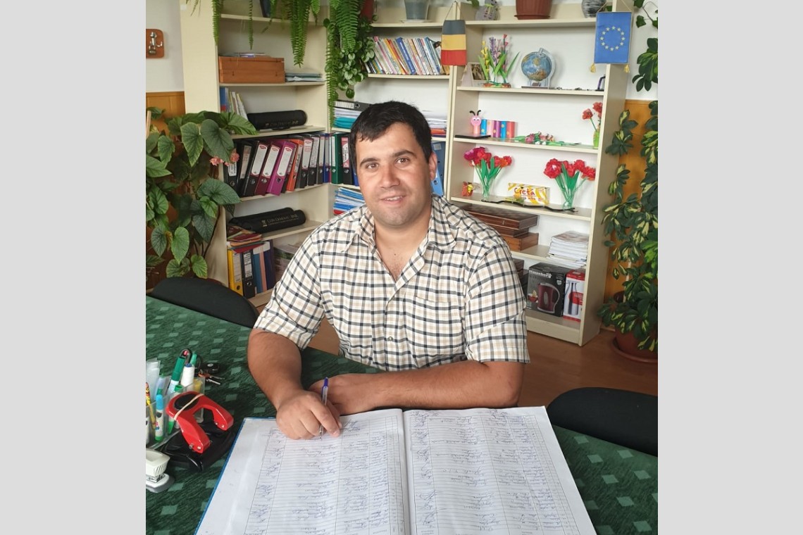 Profesor Cătălin Stoian, Școala Gimnazială „Ion C. Constantinescu”