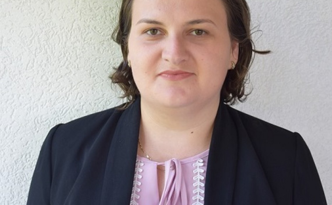 Profesor Anișoara Juravle, Școala Gimnazială „Mitropolit Iacob Putneanul”
